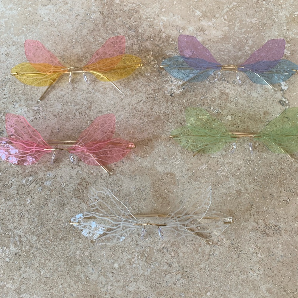 New Butterfly Sunglasses ✨🦋✨ - Picture 3 of 5